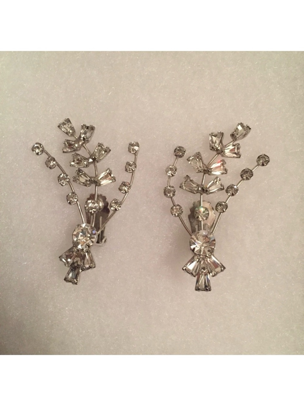 EARRINGS CLIP SPRAY CLIMBER VINTAGE RHINESTONE SPARKLY